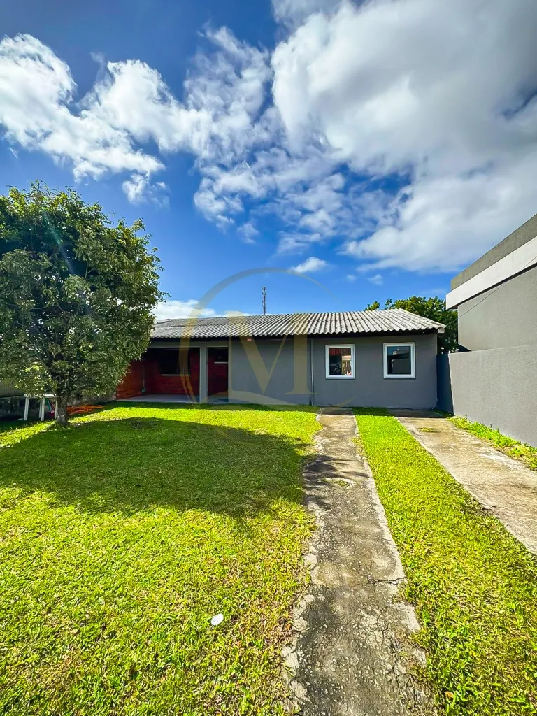 Casa com 4 Dormitórios no Bairro Centro de Xangri-lá — foto 1