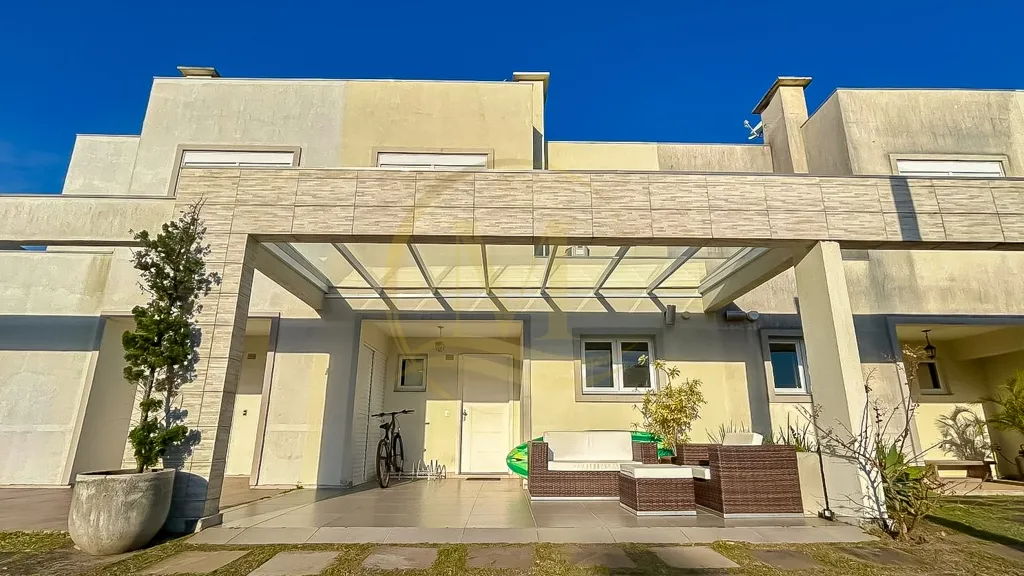 Casa de 3 Dormitórios com Piscina no Condomínio Pateo Marbella - Xangri-lá — foto 1
