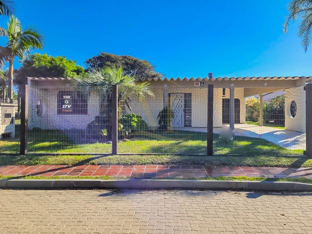 Casa 3 dormitórios em Atlântida - Xangri-Lá — foto 1