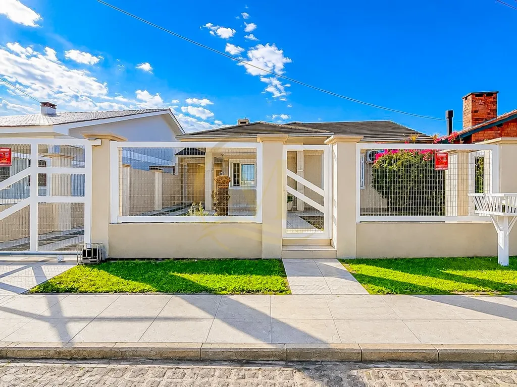 Casa à Venda Com 3 Dormitórios em Rainha Do Mar - Xangri-lá — foto 1