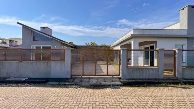 Casa semimobiliada com 3 dormitórios e edícula com churrasqueira — foto 2