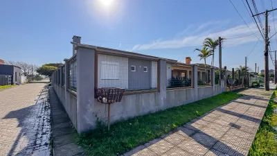 Casa semimobiliada com 3 dormitórios e edícula com churrasqueira — foto 3