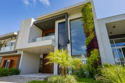 Casa com 4 Suítes e Piscina à Venda - Condomínio Fechado em Xangri-lá — foto 4