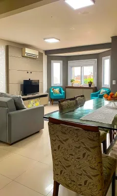 Casa Mobiliada com 3 Dormitórios e Piscina no Centro de Xangri-Lá — foto 4