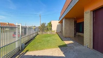 Casa com 3 Dormitórios próximo a Avenida - Xangri-Lá — foto 4
