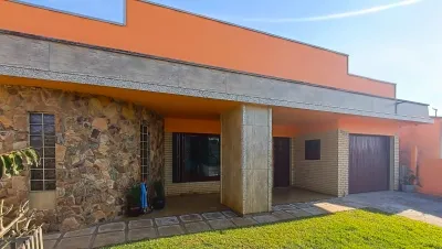 Casa com 3 Dormitórios próximo a Avenida - Xangri-Lá — foto 2