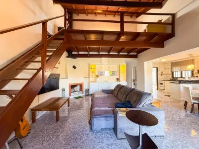 Casa à venda no Centro de Xangri-Lá Próxima ao Mar — foto 2