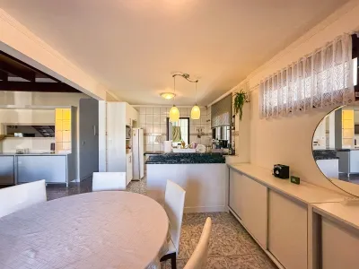 Casa à venda no Centro de Xangri-Lá Próxima ao Mar — foto 5
