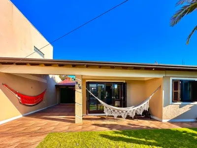 Casa com 3 dormitórios e amplo espaço gourmet em Rainha do Mar — foto 5