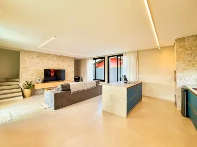 Excelente Sobrado, próximo ao mar, em Maristela/ Xangri-lá — foto 4