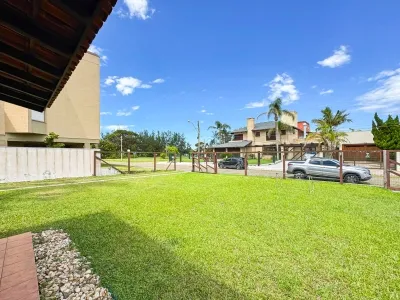 Casa mobiliada com piscina em Atlântida, Xangri-Lá — foto 3