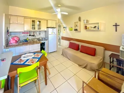 Apartamento de 1 dormitório no centrinho de Atlântida — foto 2