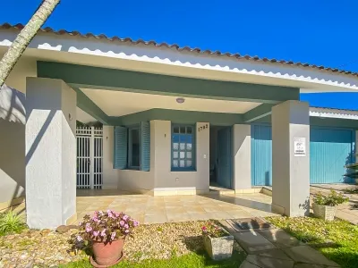 Casa mobiliada no Centro de Xangri-Lá | 3 dormitórios, churrasqueira e 2 vagas — foto 5