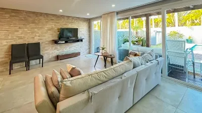 Casa de 3 Dormitórios com Piscina no Condomínio Pateo Marbella - Xangri-lá — foto 5