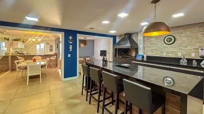 Casa de 3 Dormitórios com Piscina no Condomínio Pateo Marbella - Xangri-lá — foto 3