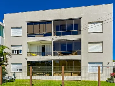 Apartamento com 2 Dormitórios + Dependência  em Atlântida  - Xangri-lá — foto 2