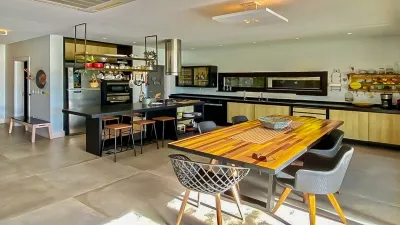 Casa Beira Lago com 4 Suítes e Piscina no Condomínio Villaggio em Atlântida - Xangri-lá — foto 4