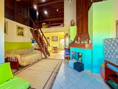 Casa à Venda com 4 Dormitórios em 2 Terrenos em Xangri-lá — foto 3