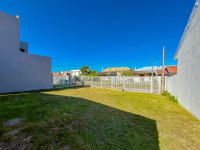 Casa à Venda com 5 Dormitórios e 300 m do Mar no Bairro Centro de Xangri-lá — foto 5