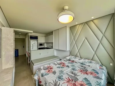 Loft no Livin Atlântida | Mobiliado, climatizado e frente para a avenida — foto 5