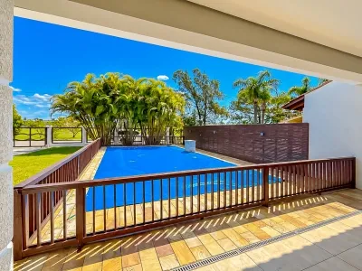 Sobrado em Atlântida | 4 dormitórios (3 suítes), piscina, salão de festas e 380 m² — foto 5