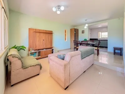 Casa à Venda com 3 Dormitórios e Piscina em Noiva do Mar, Xangri-lá — foto 4